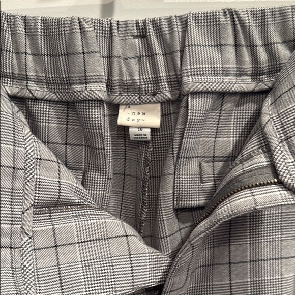 a new day Gray Wide Leg Trousers - Picture 5 of 6